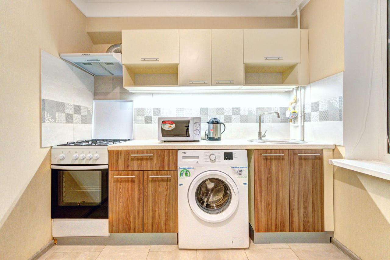 Apartments Near Ocean Plaza Druzhby Narodov Boulevard 8A Kiev Extérieur photo