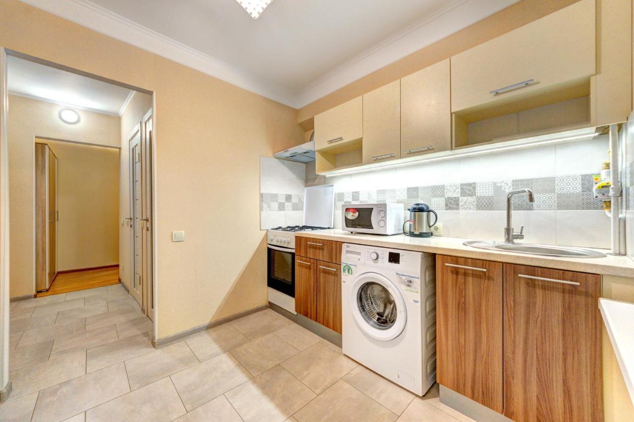 Apartments Near Ocean Plaza Druzhby Narodov Boulevard 8A Kiev Extérieur photo